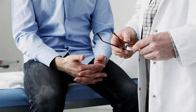 doctors give recommendations to patients with prostatitis